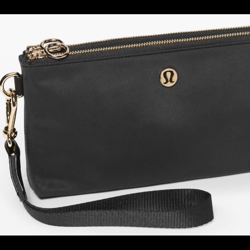 Lululemon Now and Always pouch